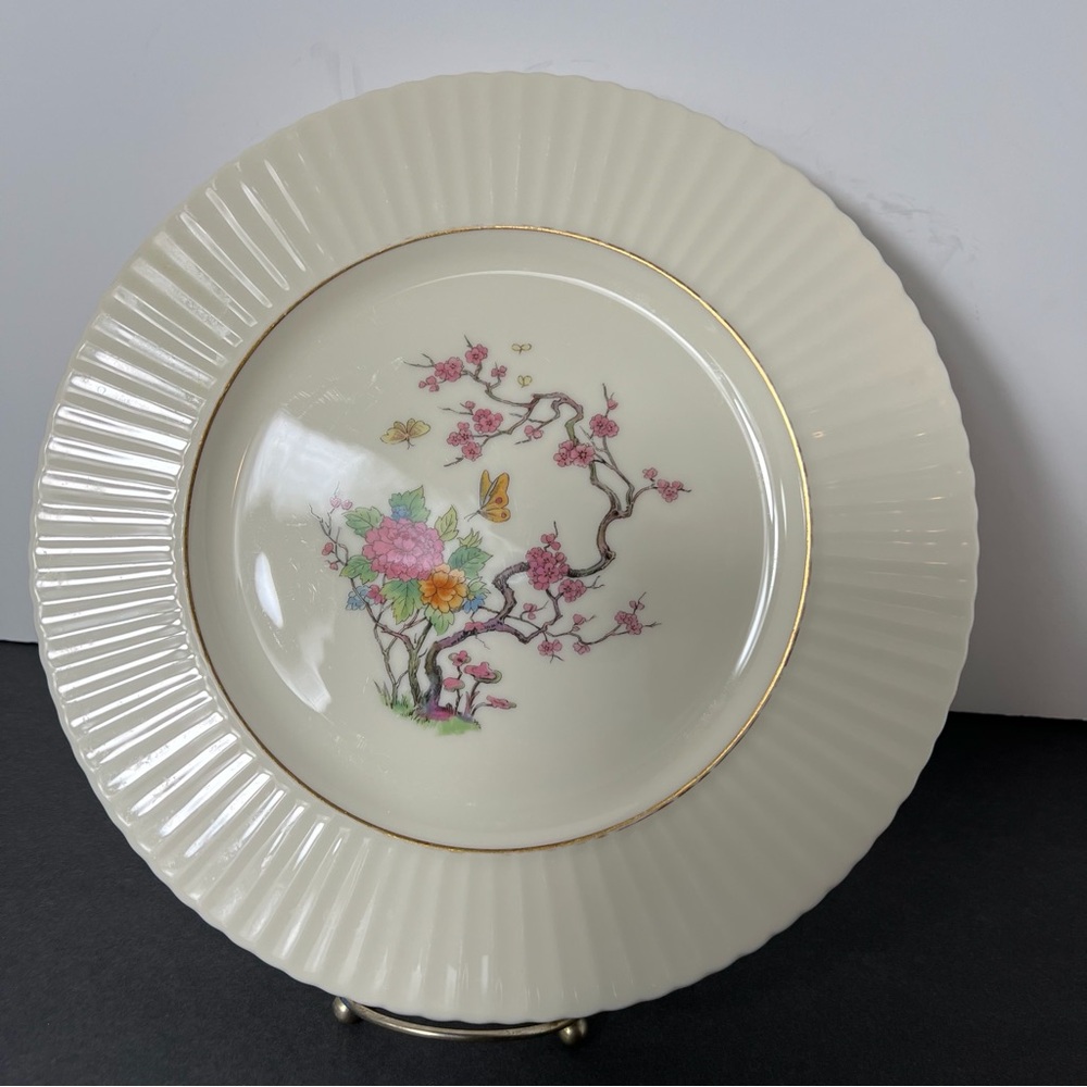 Lenox Trenton Special Plate USA Fluted Floral Gold Rim Blossom Ming Tree - Picture 2 of 16